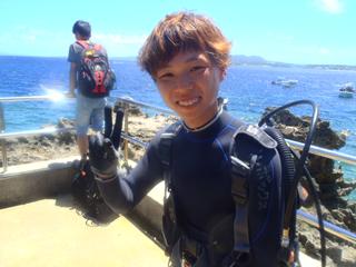 沖縄ダイビング☆７・７　青の洞窟体験ダイビング　１０時　なす