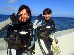 沖縄ダイビング☆８・２１　サンゴコース体験ダイビング　８時　ゆうき