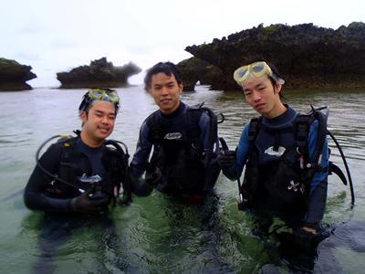 沖縄ダイビング☆9/7　サンゴ体験ダイビング　１０：００　しおん・たく