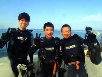 沖縄ダイビング☆9/21　サンゴのお花畑体験ダイビング　８時　りょうけん